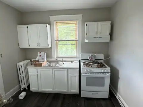 Cabinet refinishing project 36