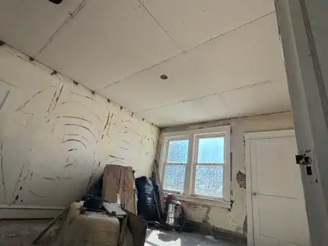 Drywall repair project 9